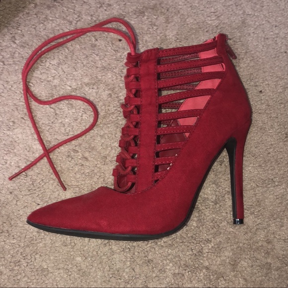 Red Booties - Size 6 - Picture 4 of 4